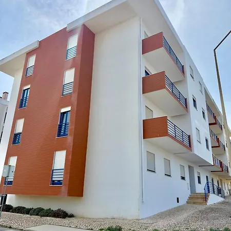 Casa Da Andorinha Azul - T3 - Surf & Sea * Пениши